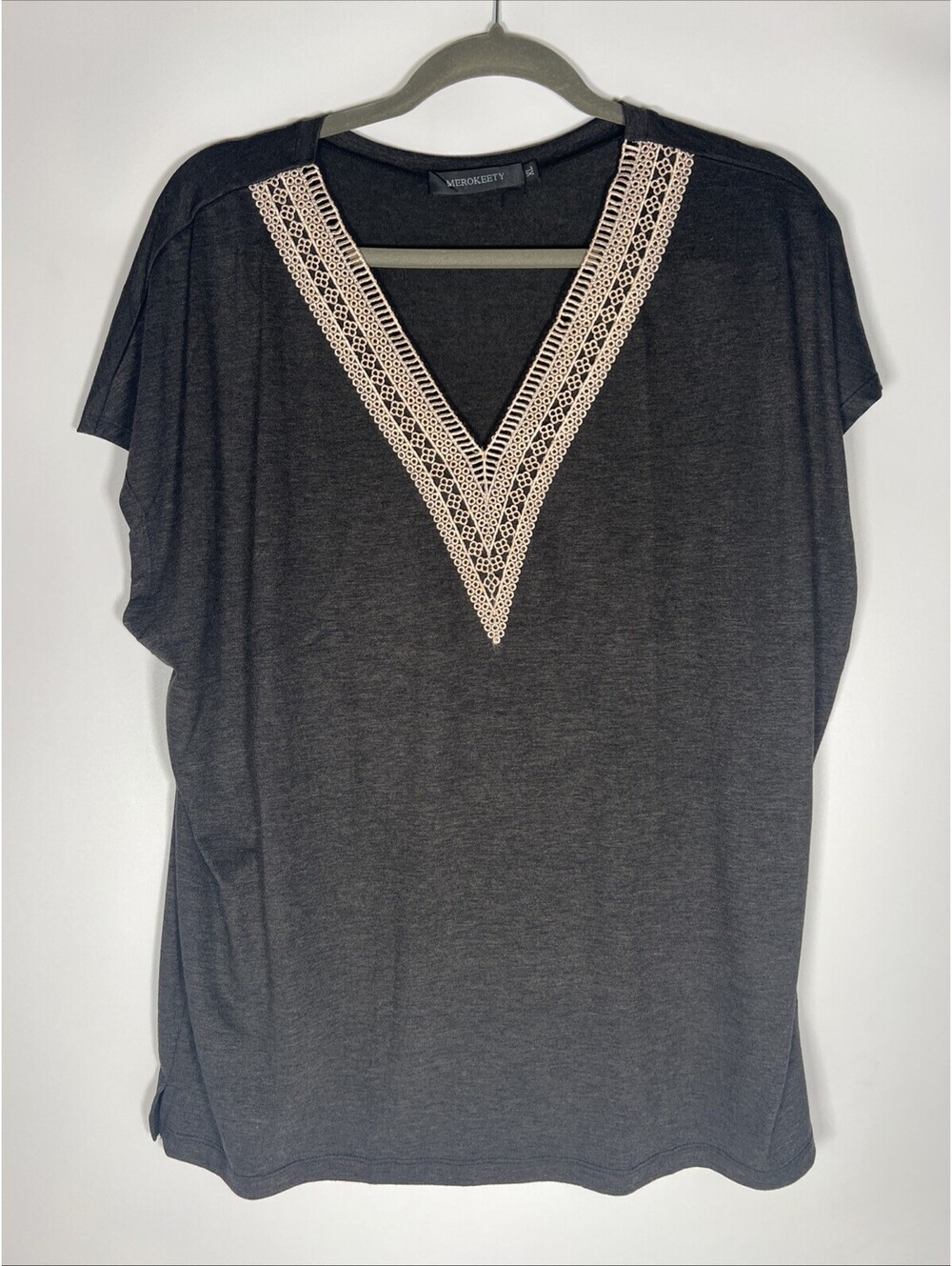 Sampeel Women's Gray  V-Neck Top W/Gold Trim- Plus Size XL